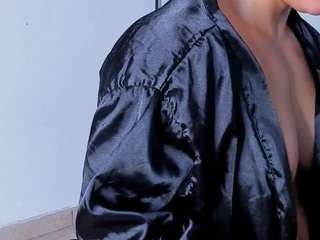 Live webcam model alexiafit13 on Soda Cams