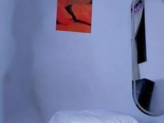 Live webcam model alexiafit13 on Soda Cams