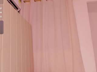 rubi-foxx22 live webcam show