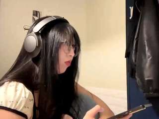 Live webcam model anabelorts on Soda Cams