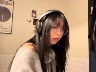 Live webcam model anabelorts on Soda Cams