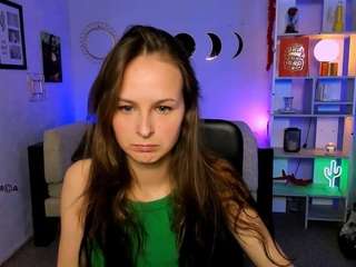 ashli-bright — LIVE on Chaturbate