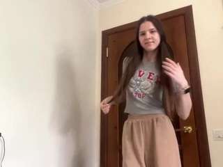 Live webcam model cucnill on Soda Cams