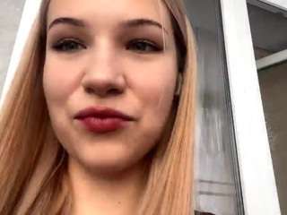 donettedagley webcam