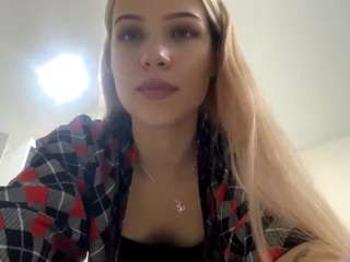 Live webcam model donettedagley on Soda Cams