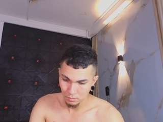 logan-and-rachel webcam