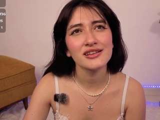 Acest model este live acum. aleblancxoxo