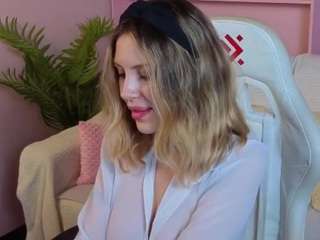 amymoore-x