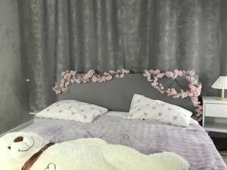 eva-hamilton webcam