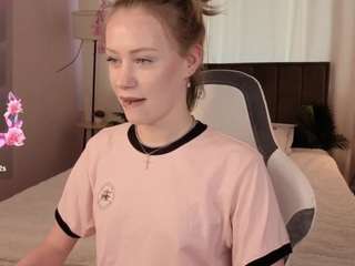 eva-hamilton