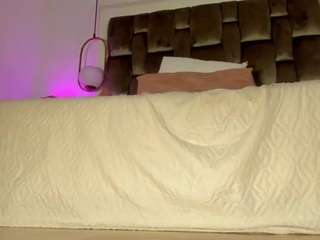 only-gia live webcam show