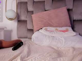 Only-Gia live cam preview