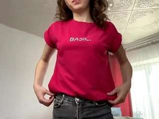 Lizzy — LIVE on Camsoda