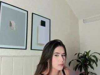 jessiie-joness