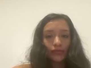 lovelyavery1 — LIVE on Camsoda