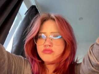 meowakira Live Webcam on CamSoda