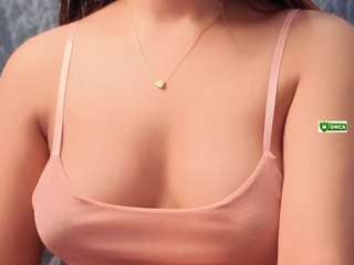 royalgirloncam
