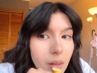 Live webcam model wildatebar on Soda Cams