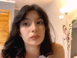 Live webcam model wildatebar on Soda Cams