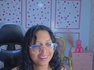 kristen-black-t webcam