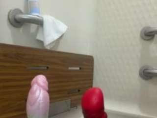 Live webcam model slut4u2026 on Soda Cams