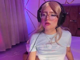Ce modèle est en direct maintenant. vivicutie