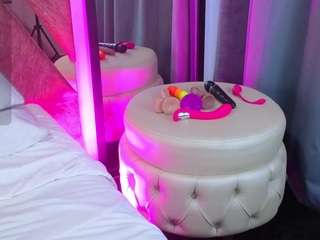 emma-revees webcam