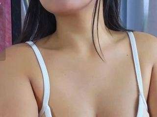 emma-revees