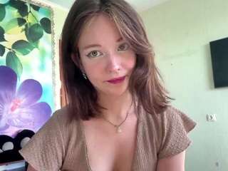 GracieFasano live cam preview