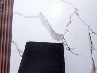 meghan20 live webcam show