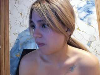 meghan20 live cam preview