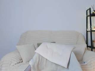 dollyemy2 live webcam show