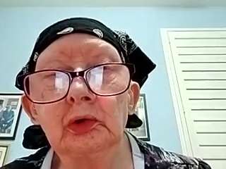 lovelyleslieyeller webcam