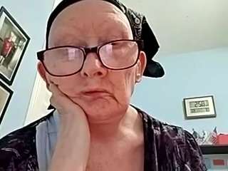 lovelyleslieyeller webcam