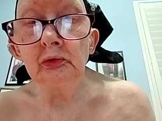 lovelyleslieyeller webcam