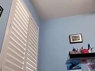 lovelyleslieyeller webcam