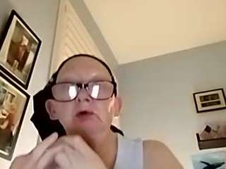 lovelyleslieyeller webcam