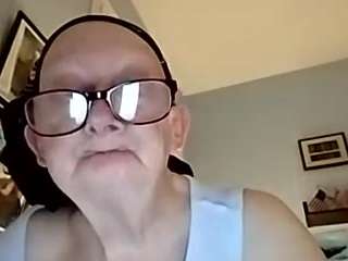 lovelyleslieyeller webcam