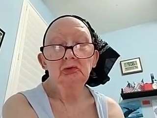 lovelyleslieyeller webcam