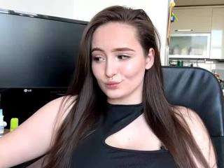 emillycarter