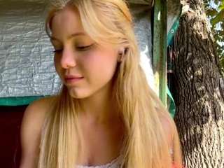 CherlynMidy live cam preview
