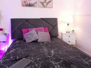 julietalombardi Live Webcam on CamSoda