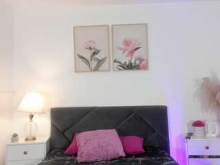 julietalombardi Live Webcam on CamSoda