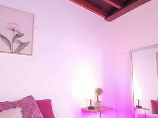 julietalombardi camsoda