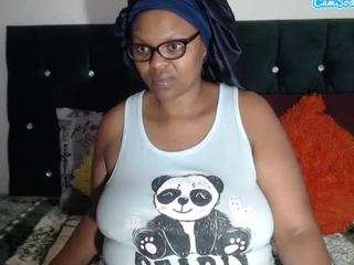 nickiali