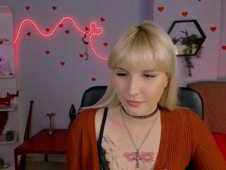 ollivia-dream Live Webcam on CamSoda