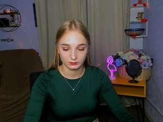 Live webcam model ollivia-dream on Soda Cams