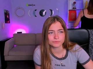 ollivia-dream live webcam show