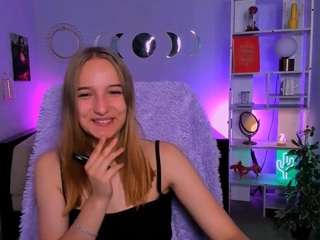 ollivia-dream live webcam show