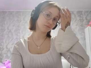 ruthannsecrease webcam